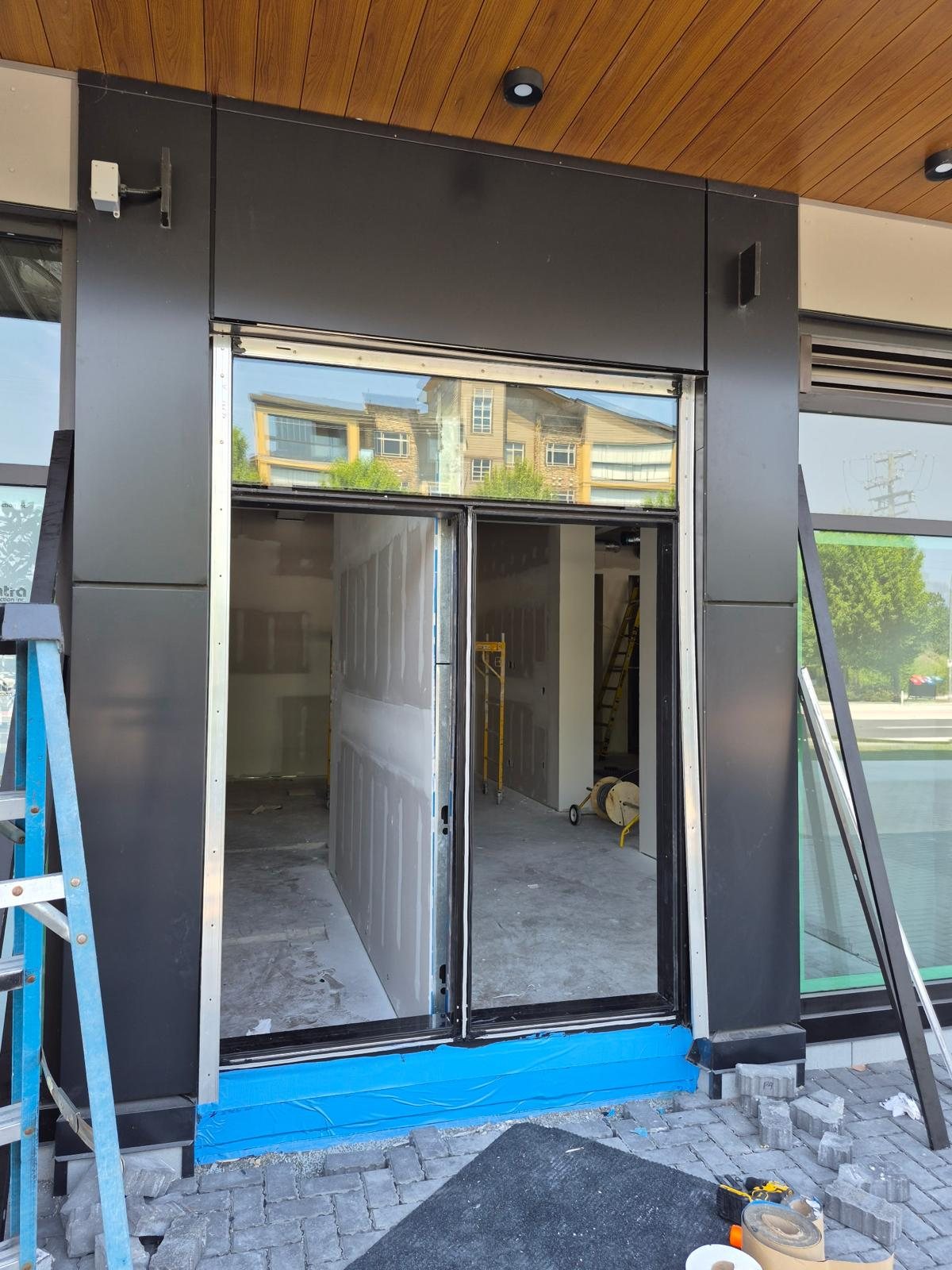 Commercial glass entry installation