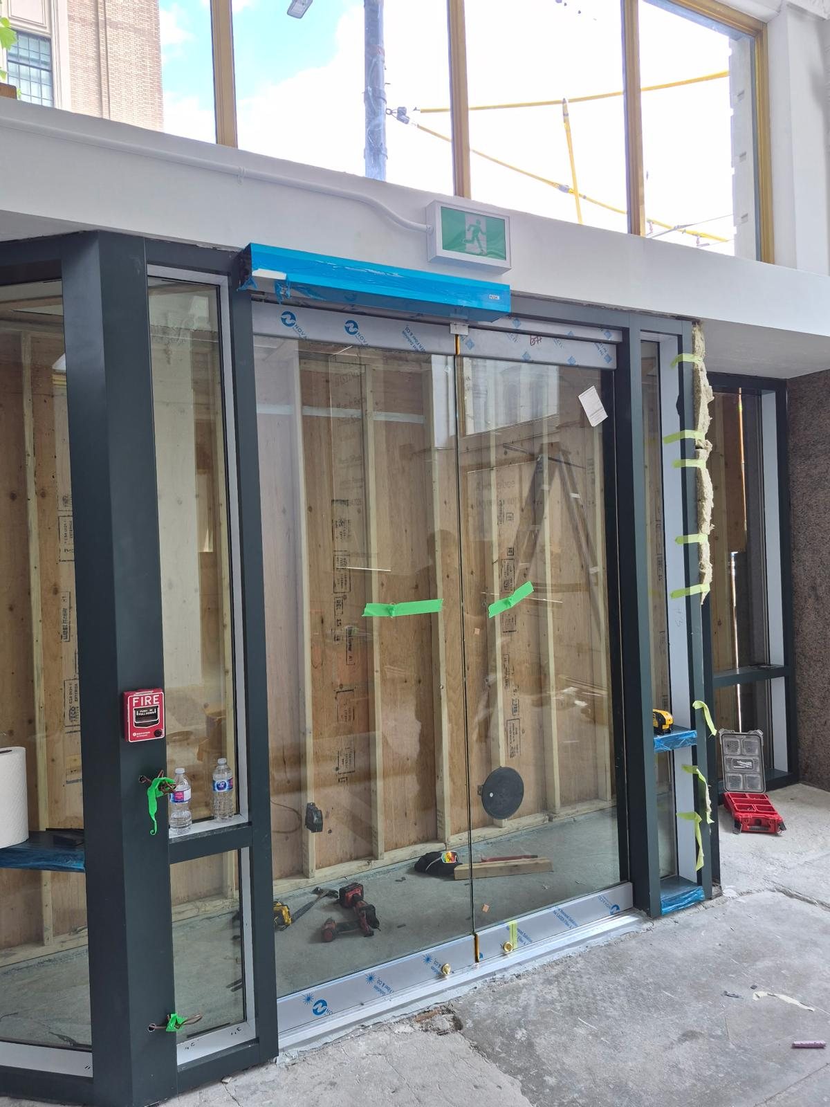 Commercial glass entrance installation